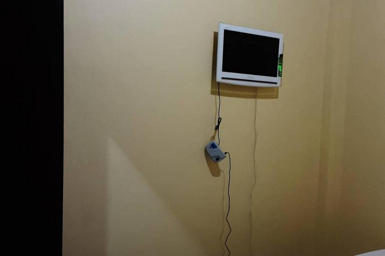 Guest House Syariah Lp3B Brebes Redpartner エクステリア 写真